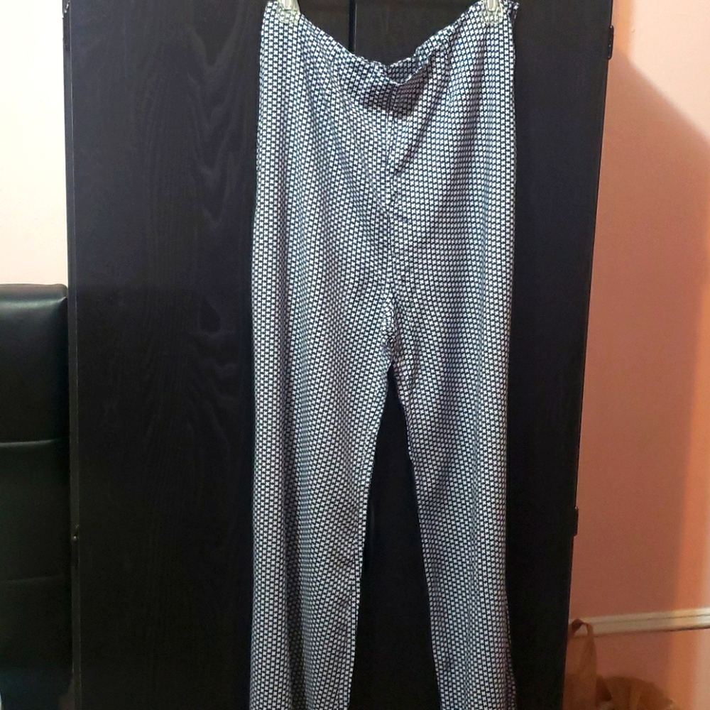 Printed wide leg pants